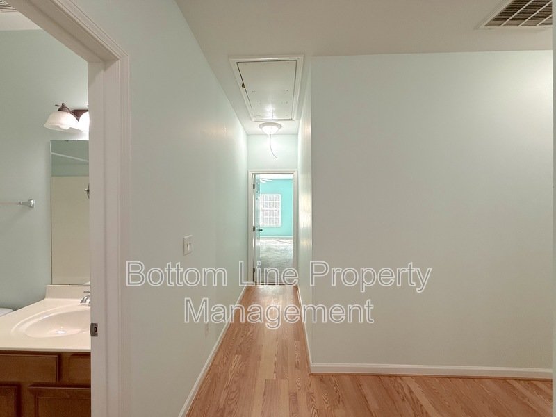 Stunning 3 Bedroom 2 Bathroom Home with Fenced Yard Located In Scenic Indian Land/Fort Mill, SC! property image