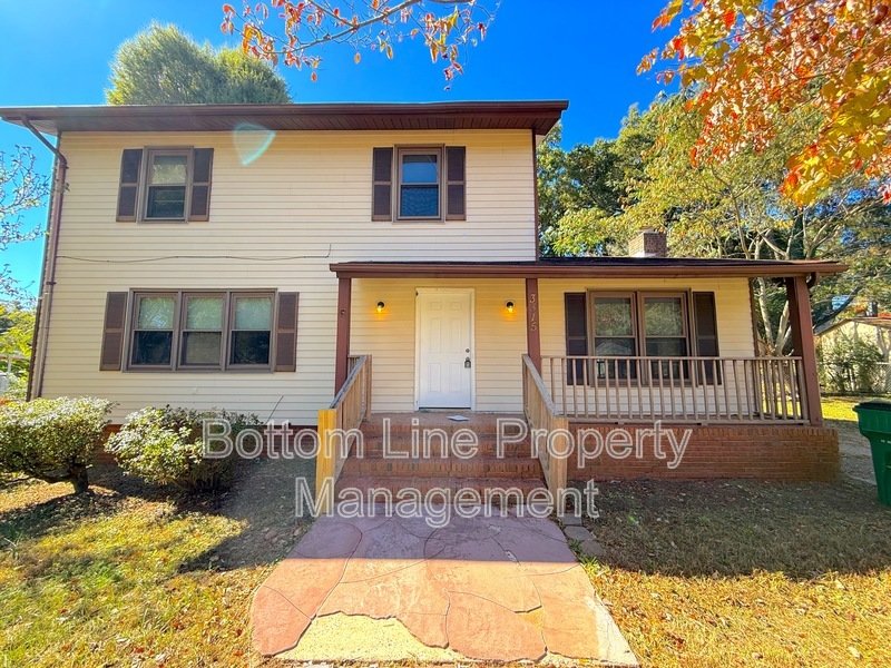 Recently Renovated 3 BR/2BA SFH with Generous Fenced Yard and Bonus Rooms! property image