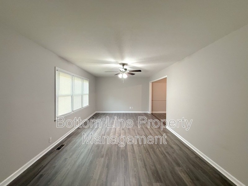 Recently Renovated 3 BR/2BA SFH with Generous Fenced Yard and Bonus Rooms! property image