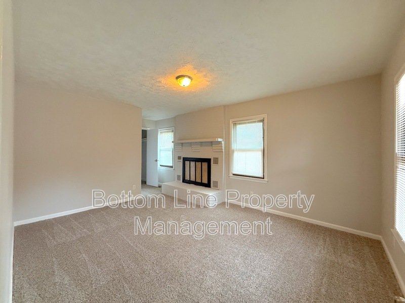 Recently Renovated 3 BR/2BA SFH with Generous Fenced Yard and Bonus Rooms! property image