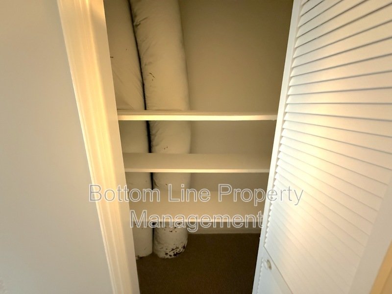 Recently Renovated 3 BR/2BA SFH with Generous Fenced Yard and Bonus Rooms! property image