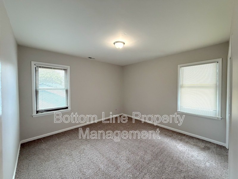 Recently Renovated 3 BR/2BA SFH with Generous Fenced Yard and Bonus Rooms! property image