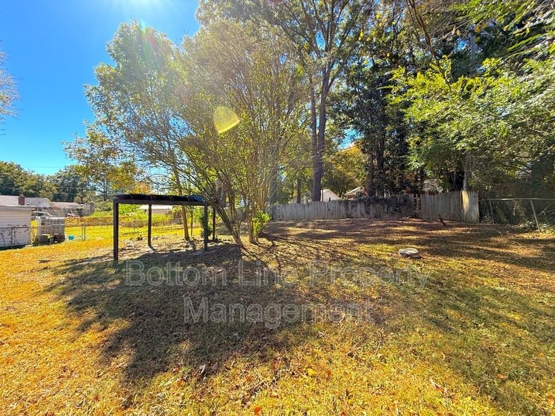 Recently Renovated 3 BR/2BA SFH with Generous Fenced Yard and Bonus Rooms! property image