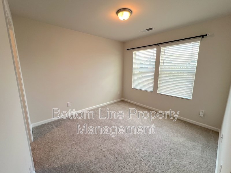 Corner-Unit Home! property image