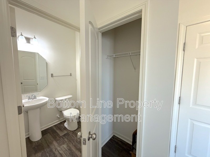 Spacious 3 Bed 2.5 Bath Home In Locust property image