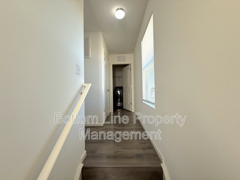 Spacious 3 Bed 2.5 Bath Home In Locust property image