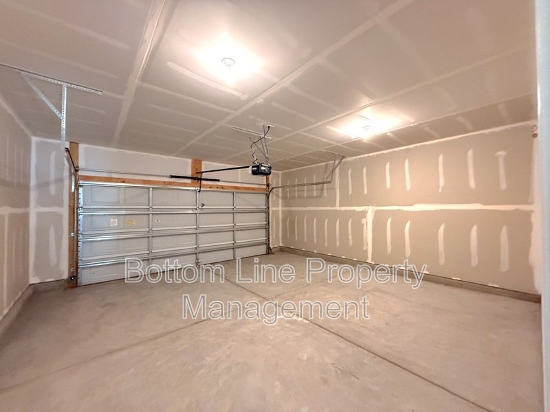 Spacious 2025 Constuction! 4BR 2.5 BA Home with Fireplace w/ Move-in Special! property image