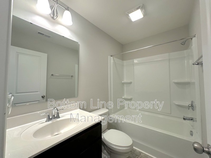 Stunning 3 Bed 2.5 Bath Townhome For Rent!!!! property image