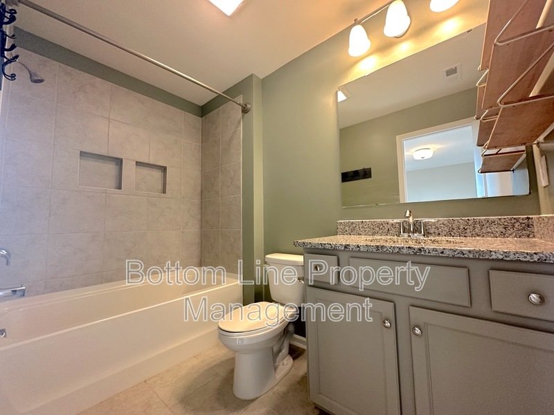 Stunning 3 Bed 2.5 Bath Townhome For Rent!!!! property image