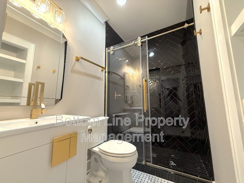 3BR/2BA Home in Wesley Heights with Historic Charm and Modern Luxury! property image