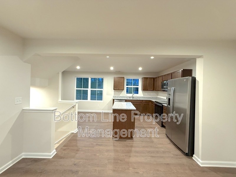 Bright property image