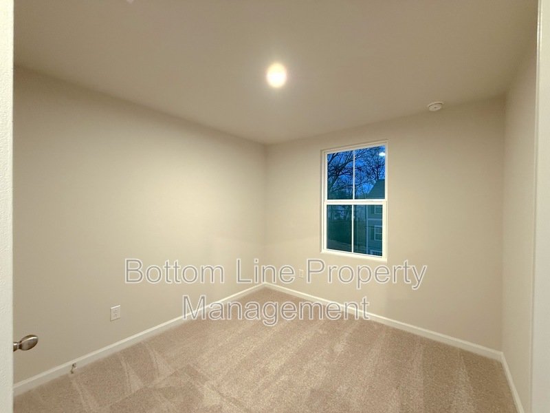 Bright property image