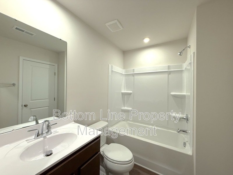 Bright property image