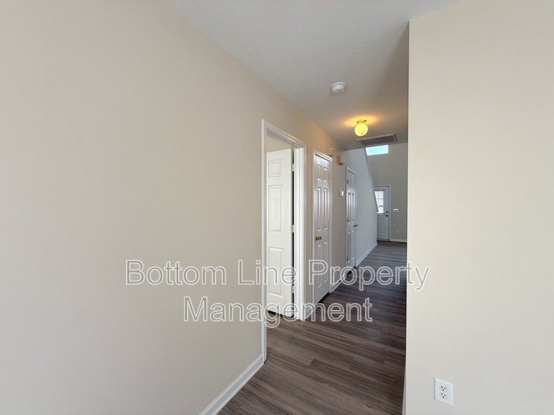 Move In Special! $500 Off First Full Months Rent! property image