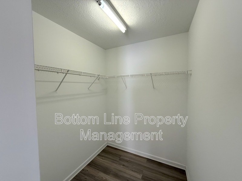 Move In Special! $500 Off First Full Months Rent! property image