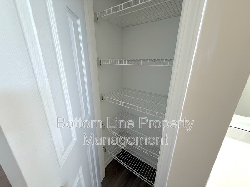 Move In Special! $500 Off First Full Months Rent! property image