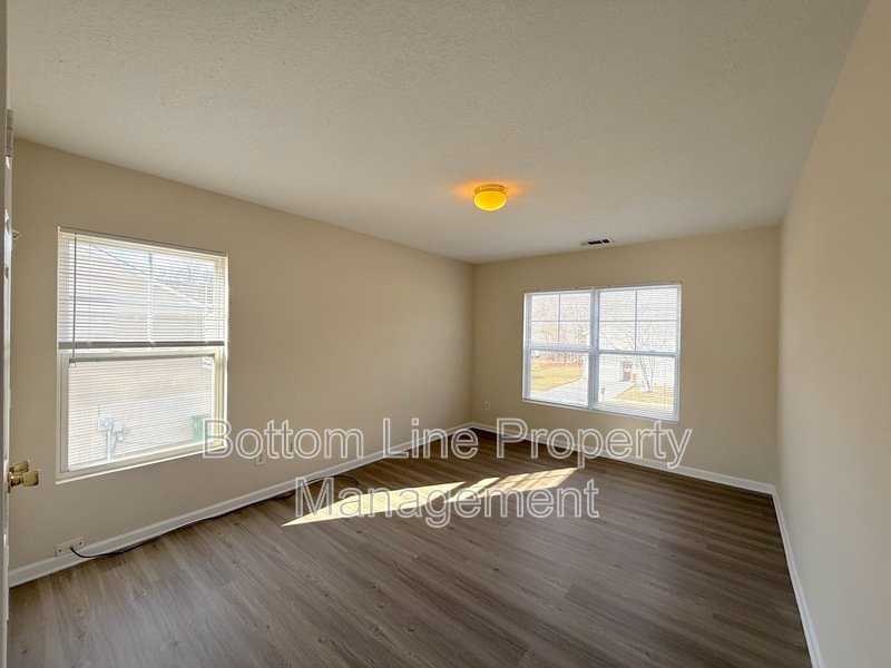 Move In Special! $500 Off First Full Months Rent! property image