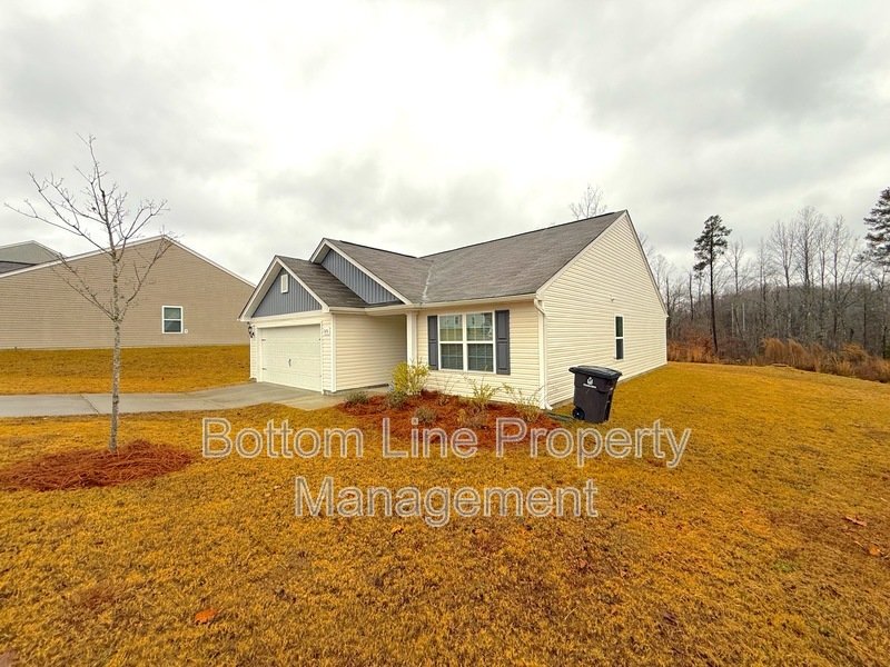 Updated 3 Bedroom 2 Bathroom SFH For Rent!!! property image