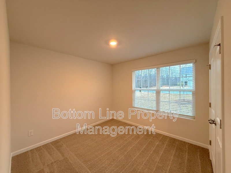 Updated 3 Bedroom 2 Bathroom SFH For Rent!!! property image