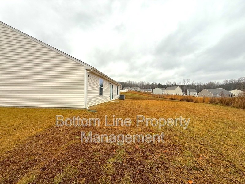 Updated 3 Bedroom 2 Bathroom SFH For Rent!!! property image