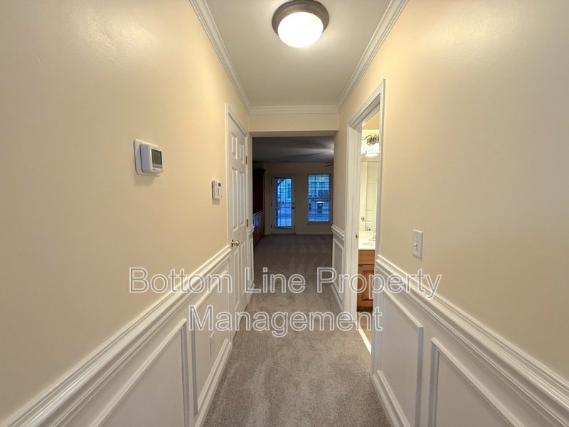Elegant 4 Bedroom 3.5 Bath Corner Unit Townhome in GREAT LOCATION! property image