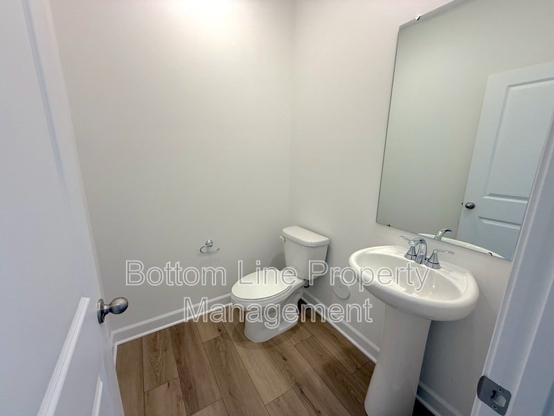 ✨ Brand New Construction – Never Lived In! ✨ property image