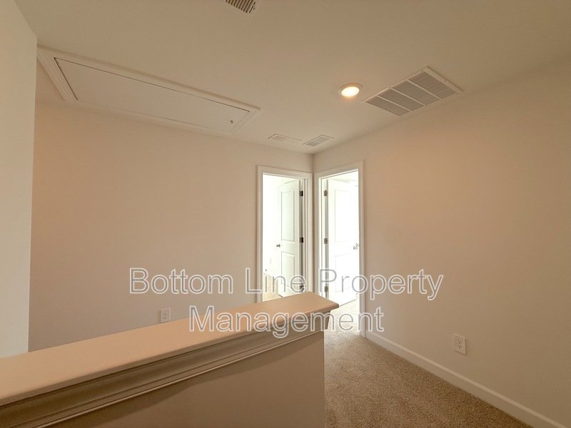 ✨ Brand New Construction – Never Lived In! ✨ property image