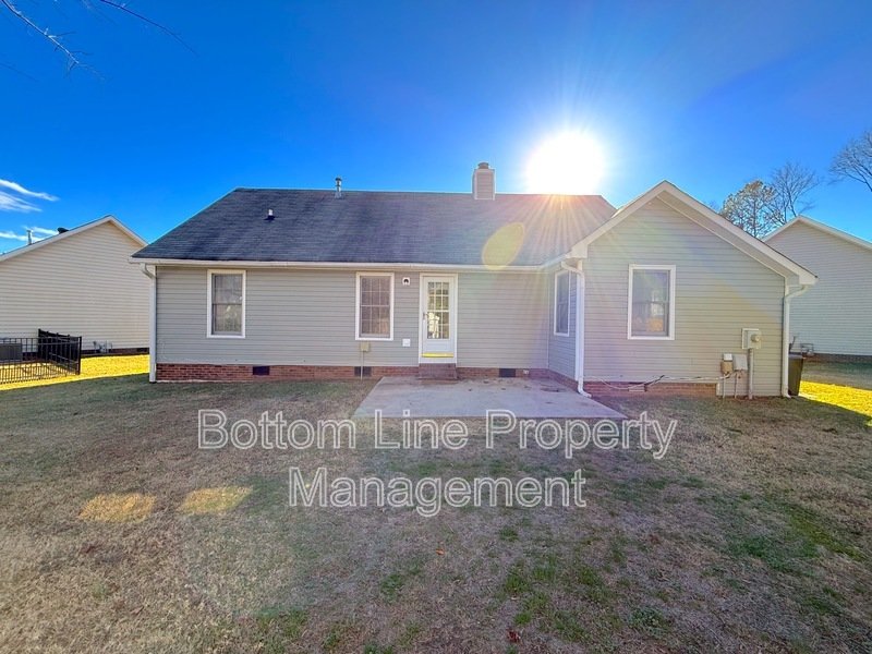 Modern and Charming 3 Bed 2 Bath Home For Rent property image