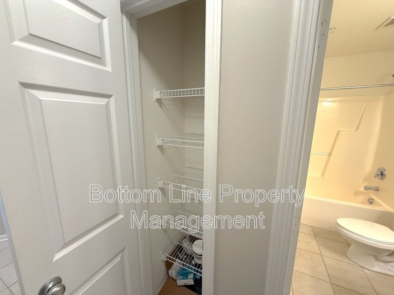 Cozy And Furnished TownHouse Near Uptown Charlotte property image