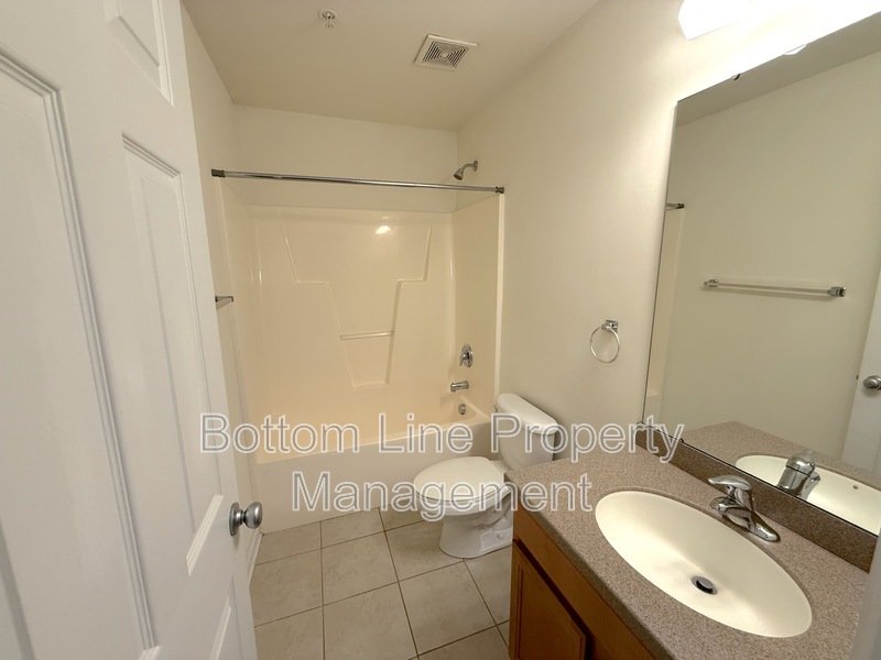 Cozy And Furnished TownHouse Near Uptown Charlotte property image