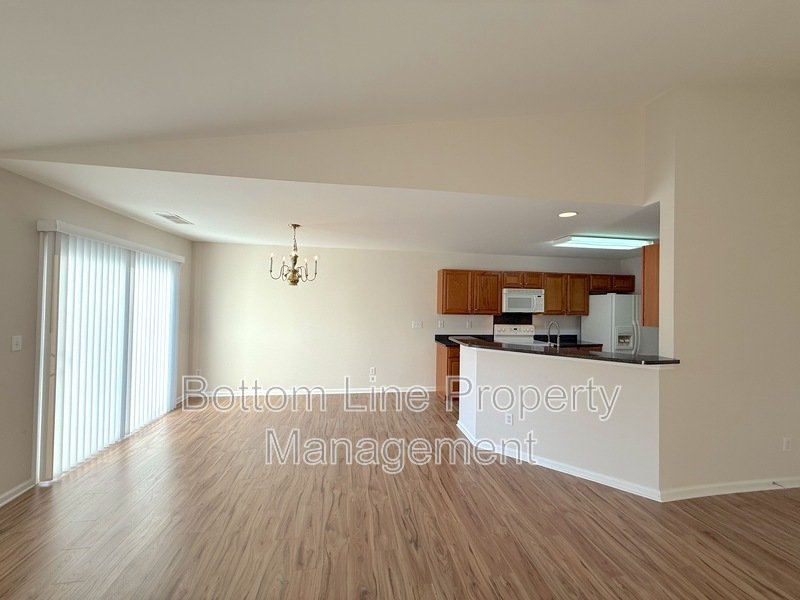 Rare Single-Story in Desirable Crismark | 4 Beds, Resort-Style Pool/Tennis property image