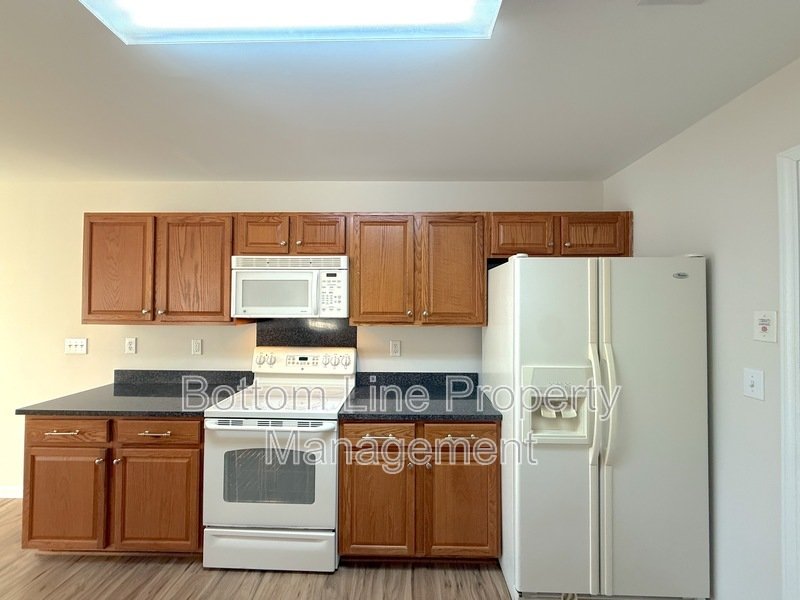 Rare Single-Story in Desirable Crismark | 4 Beds, Resort-Style Pool/Tennis property image