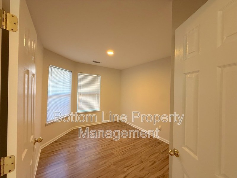 Rare Single-Story in Desirable Crismark | 4 Beds, Resort-Style Pool/Tennis property image