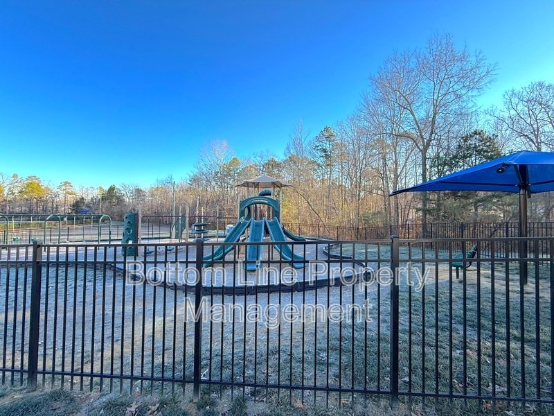 Rare Single-Story in Desirable Crismark | 4 Beds, Resort-Style Pool/Tennis property image