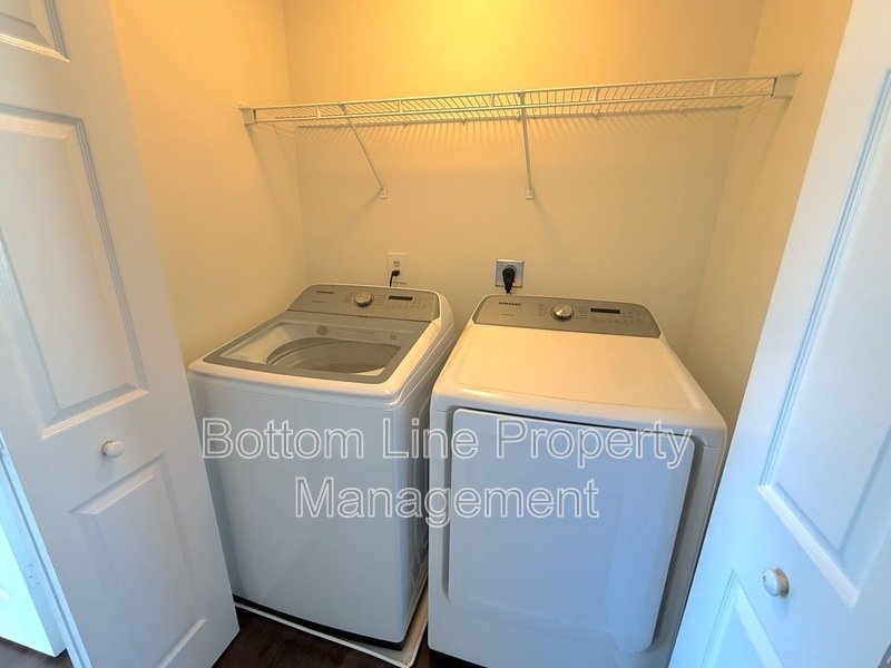 🏡 Charming 3BR / 2.5BA Single-Family Home in Coulwood West property image