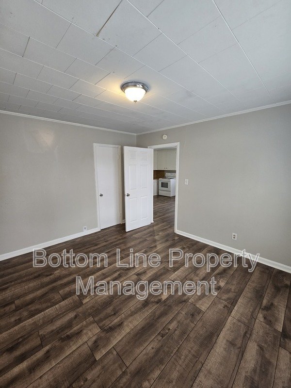 Cozy 2 bedroom 2 bathroom available now property image