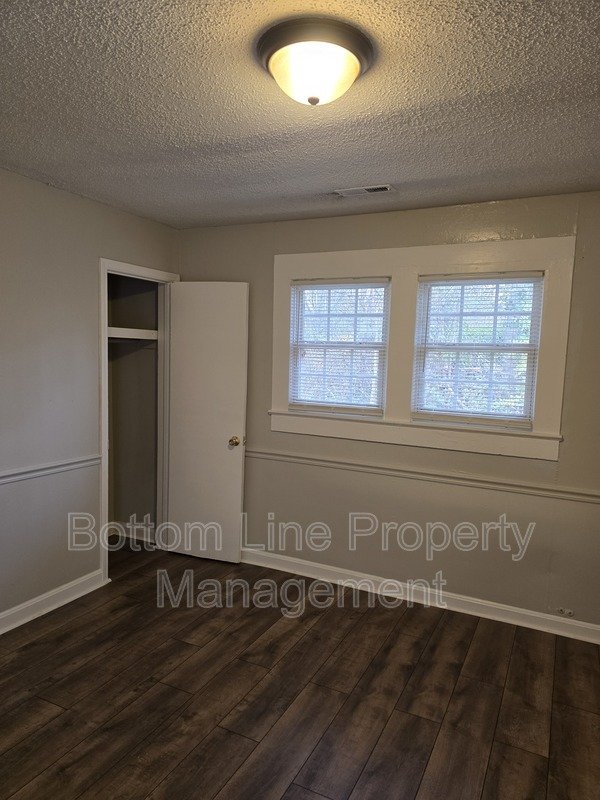 Cozy 2 bedroom 2 bathroom available now property image