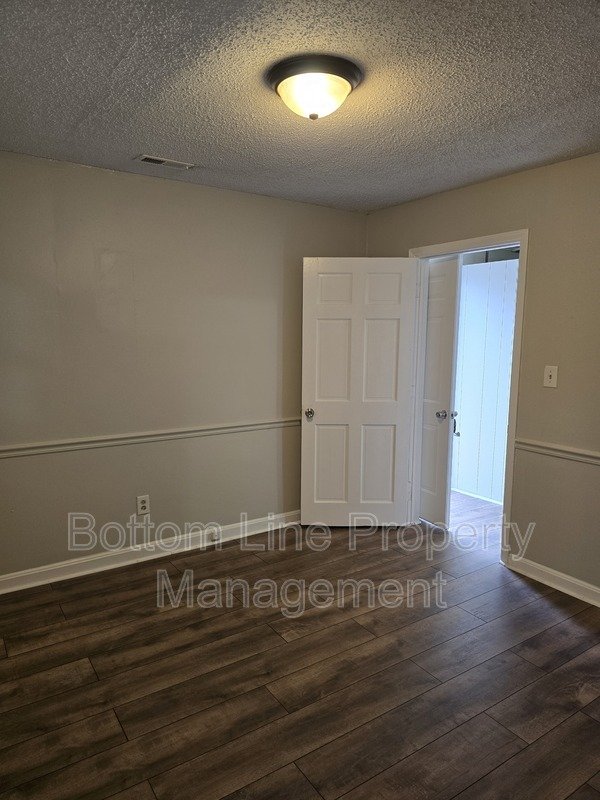 Cozy 2 bedroom 2 bathroom available now property image