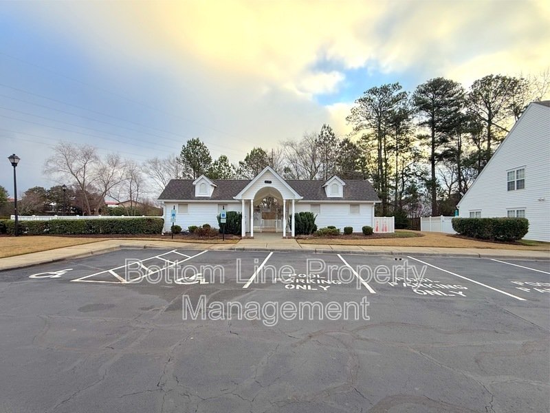 Bright property image