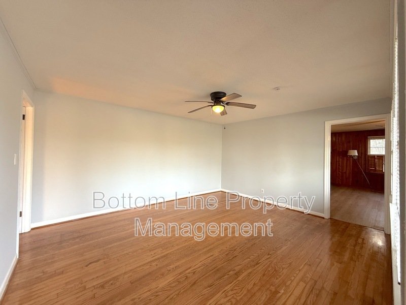 🏡 Updated Country Home on Spacious Corner Lot in Clover, SC 🌳 property image