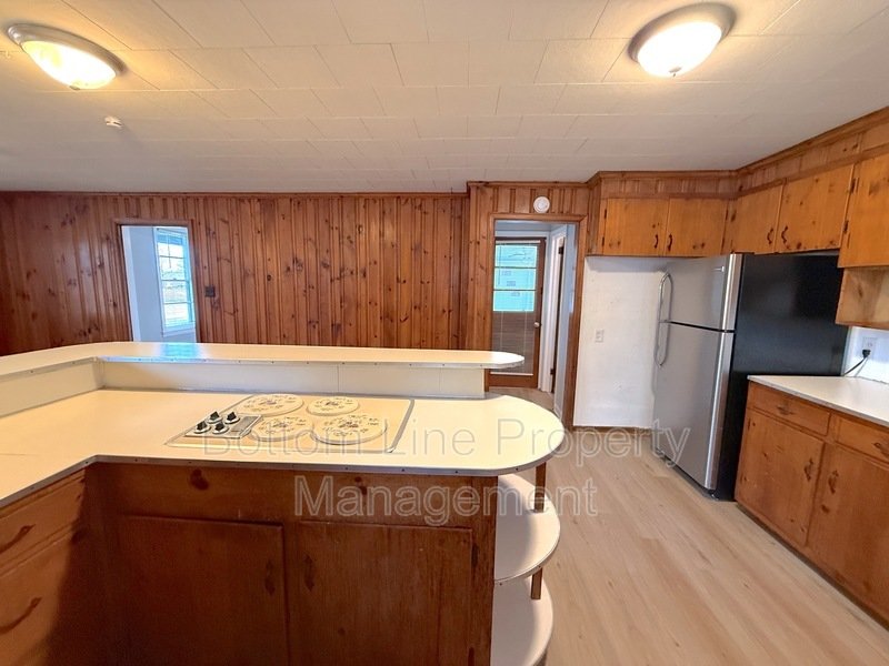 🏡 Updated Country Home on Spacious Corner Lot in Clover, SC 🌳 property image