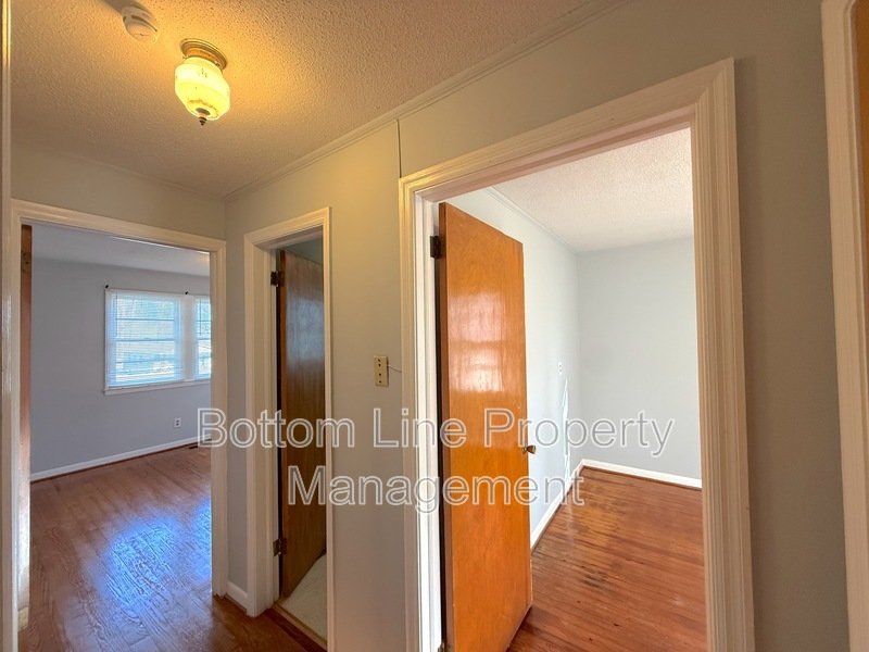 🏡 Updated Country Home on Spacious Corner Lot in Clover, SC 🌳 property image