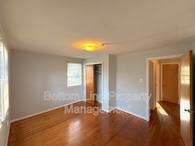 🏡 Updated Country Home on Spacious Corner Lot in Clover, SC 🌳 property image