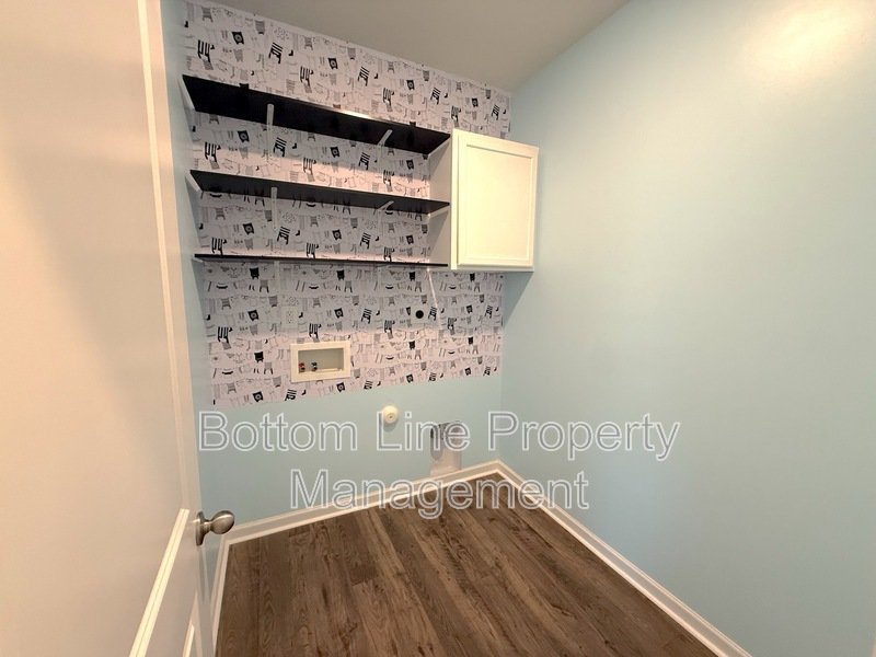 Huge Custom Home in a Prime Location! Close Proximity to Community Pool/Playground and Park area property image