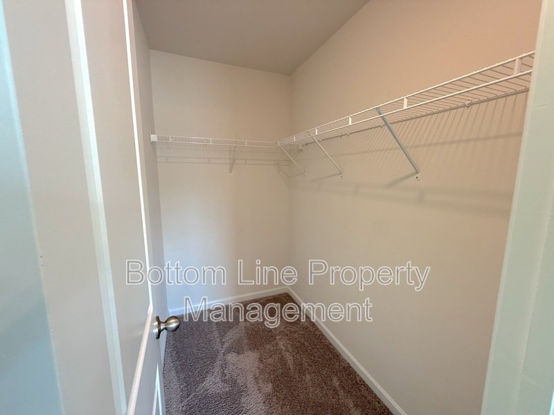 Huge Custom Home in a Prime Location! Close Proximity to Community Pool/Playground and Park area property image