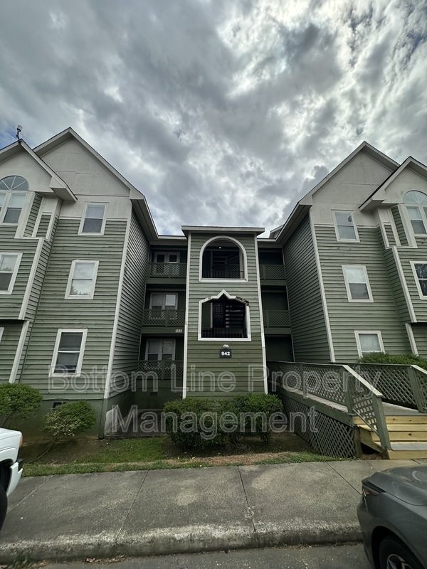 🏡 Charming 2BR/2BA Condo in Fayetteville – Available Now! property image