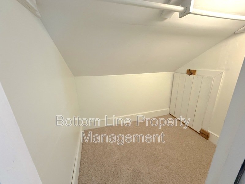 Live comfortably in Plaza Midwood! property image