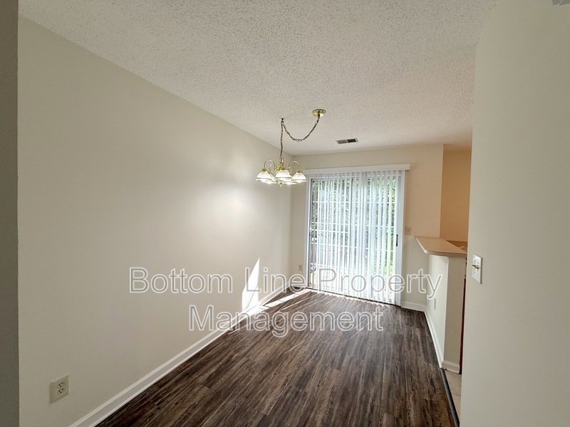 Bright property image