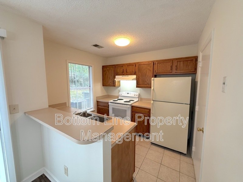 Bright property image