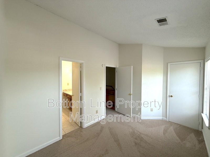 Bright property image